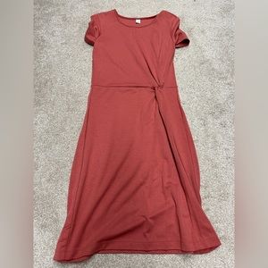 Old Navy knot dress